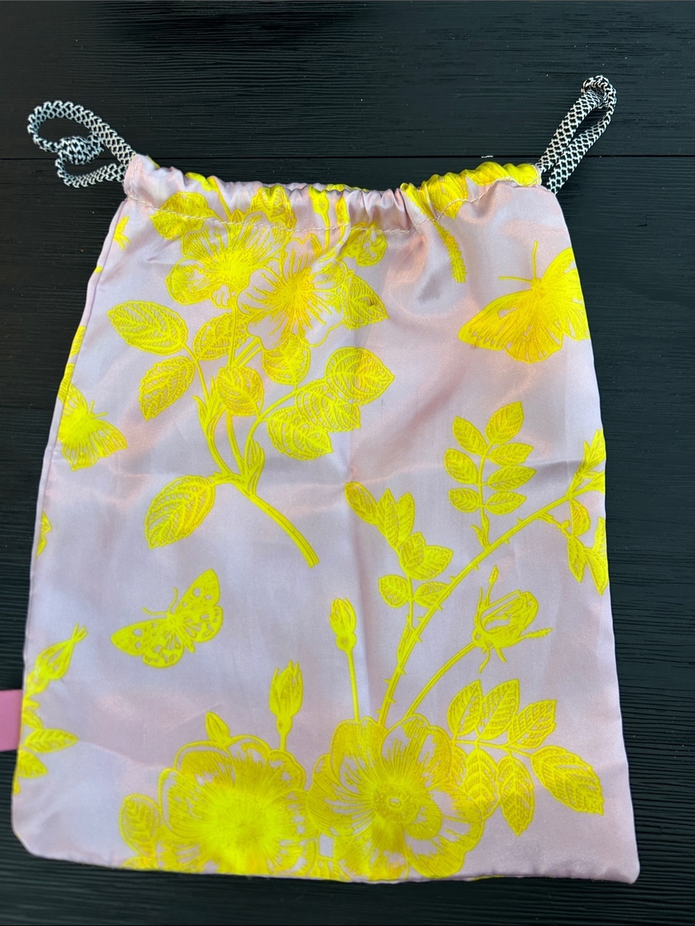 Makeup Bundle with Pink & Bright Yellow Floral Drawstring Bag - Picture 2 of 9